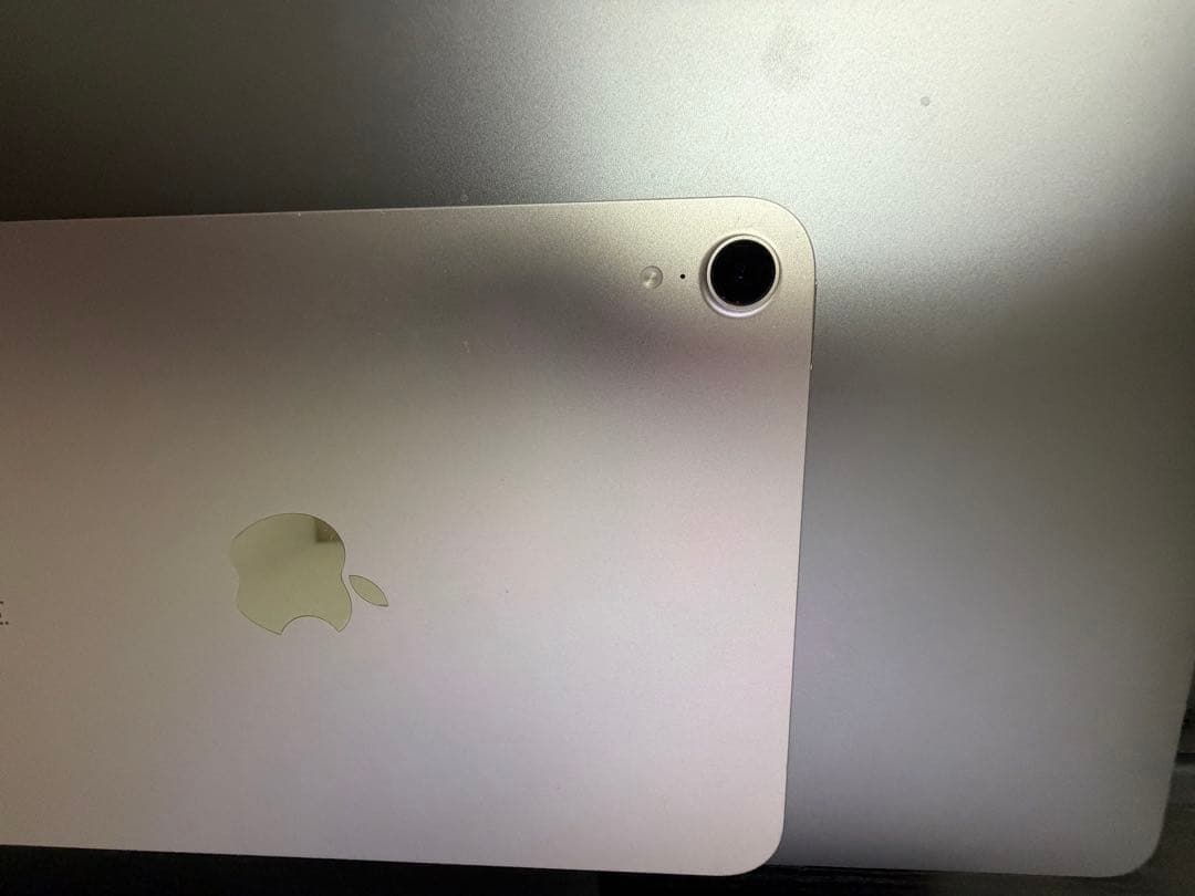 iPad mini 第7世代 A17Pro 256GB Wi-Fi ケース付き