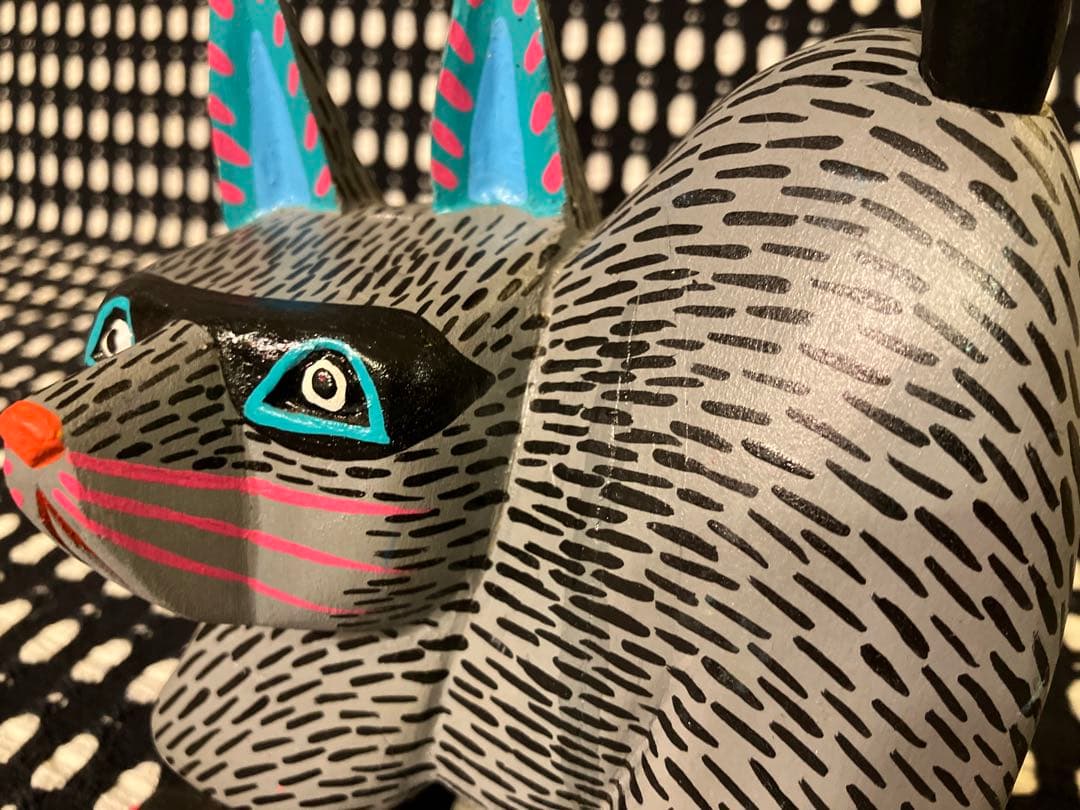 メキシコ オアハカ ウッドカービング アライグマ エドゥアルド・ヒメネス