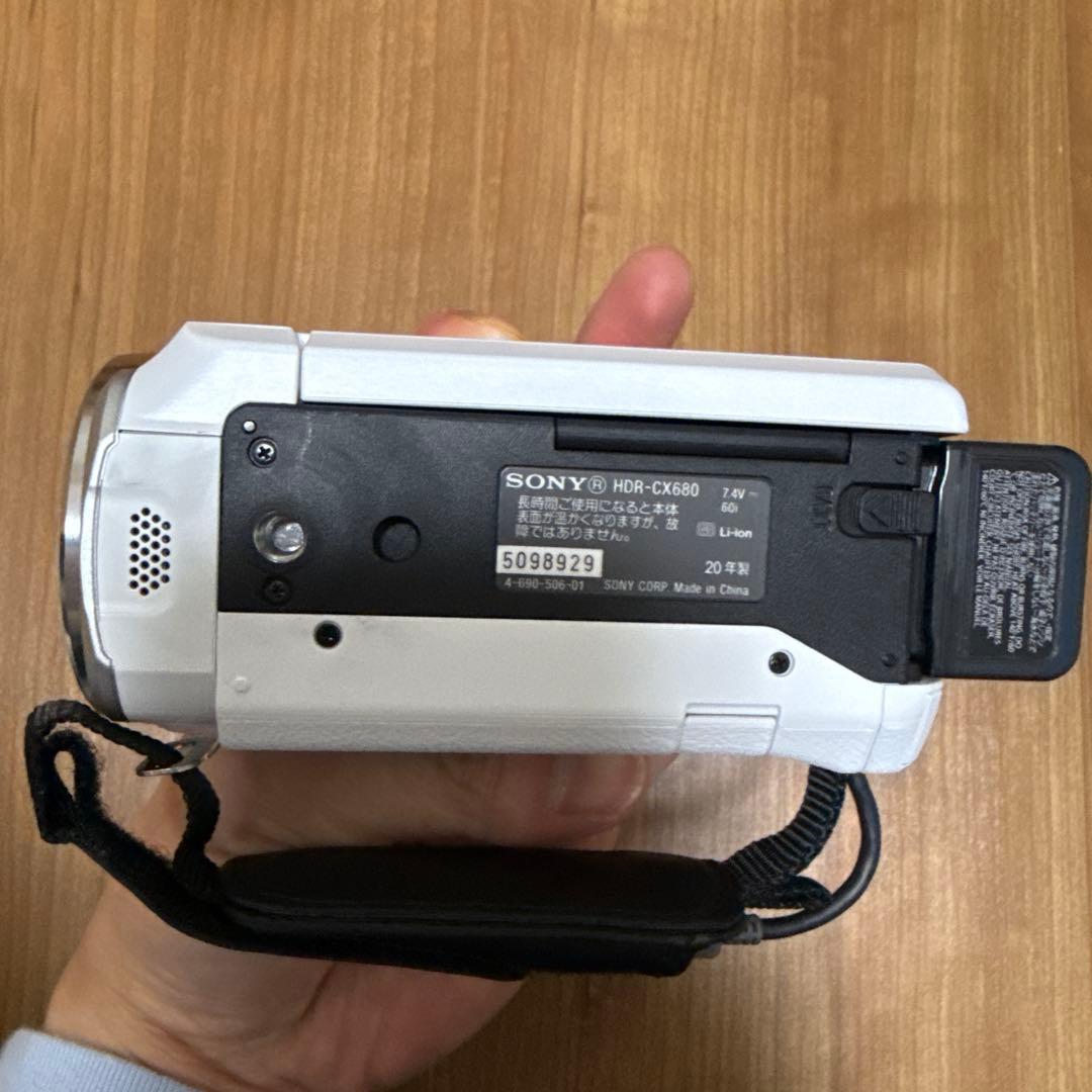 【美品】SONY ビデオカメラ HDR-CX680 ホワイト　ケース付き
