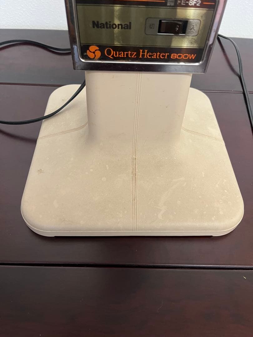 ナショナル　クウォーツファンヒーター　タテ型 FE-8F 2
