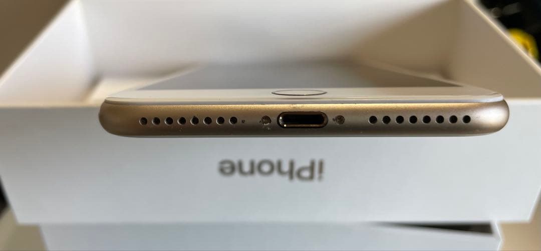 【新品液晶】iPhone 7 Plus Gold 256GB SIMフリー