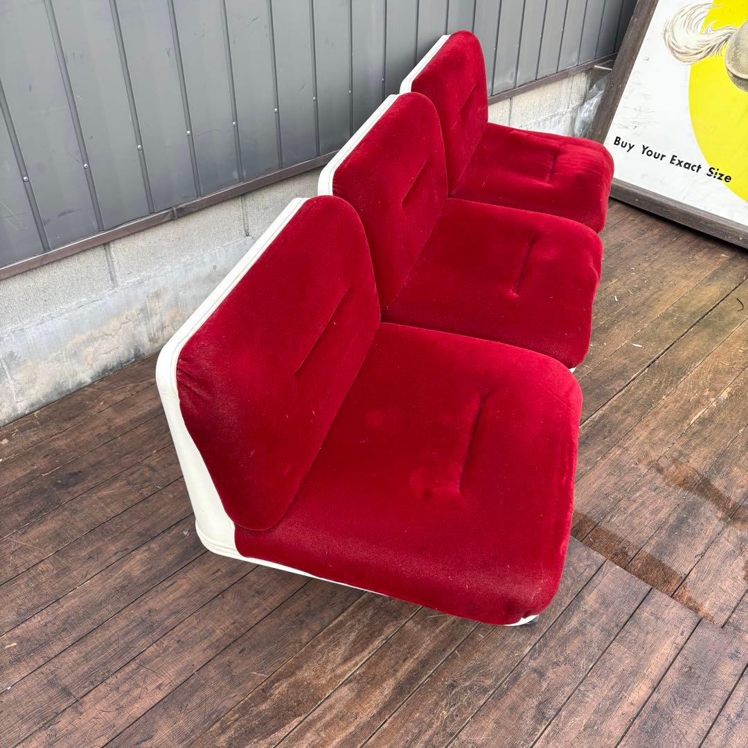 昭和レトロ オカムラ 3人掛け ベンチシート 赤 ベロア 待合椅子 ロビーチェア
