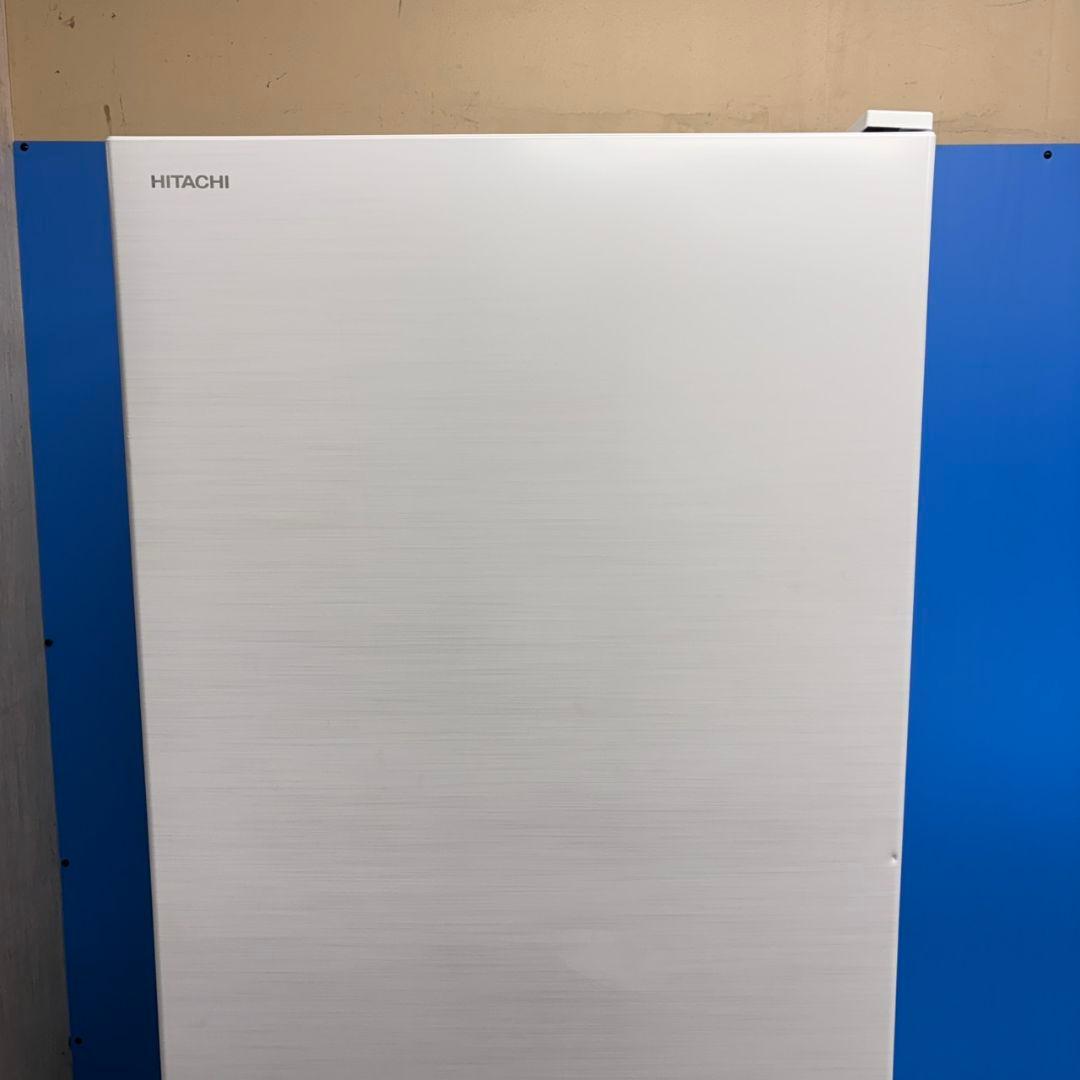 580日立　24年製　大型冷蔵庫　300L以上　自動製氷　小型　右開き　ホワイト