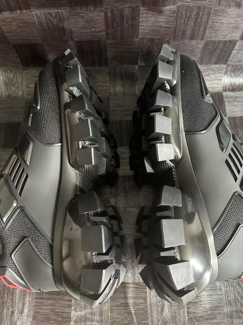 早い者勝ち！ PRADA クラウドバストサンダースニーカー 41