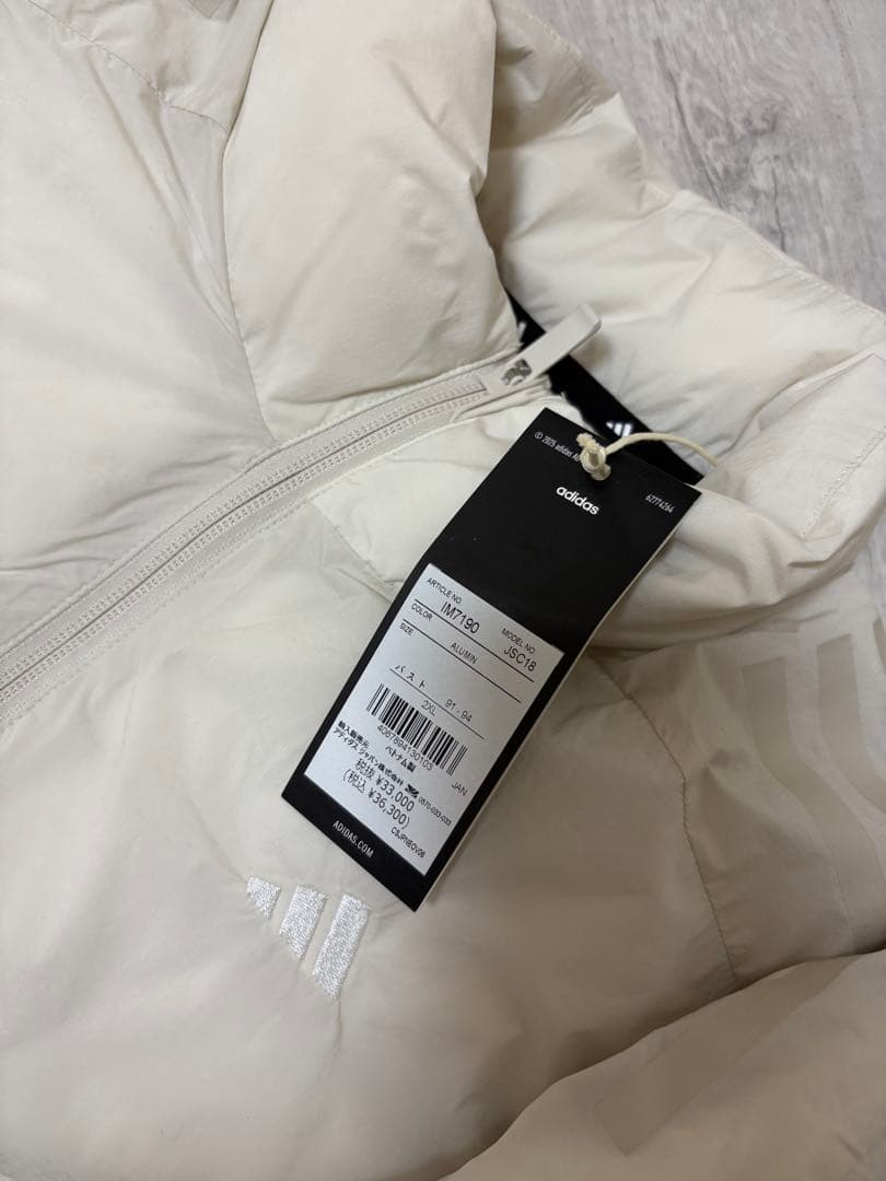 新品　2XL アディダスゴルフ　撥水 ハイネック フルジップ半袖ダウンジャケット