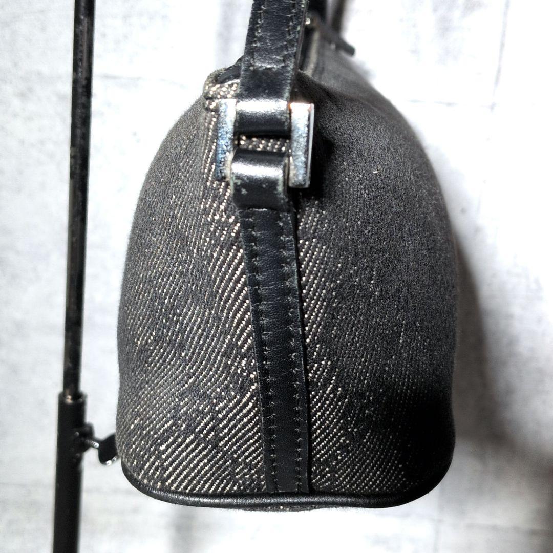 【美品】グッチ　アクセサリーポーチ　GGキャンバス　デニム調　07198　グレー