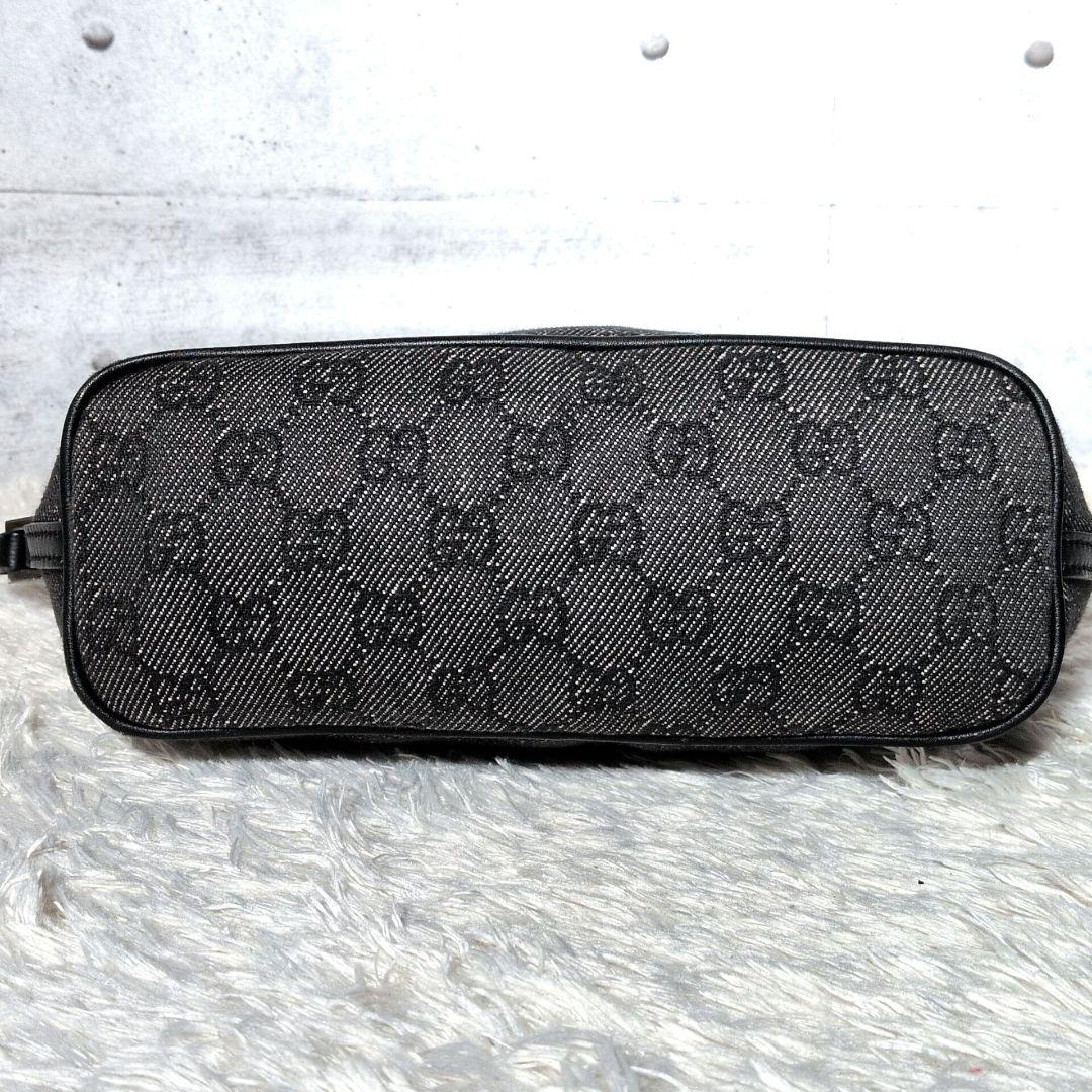 【美品】グッチ　アクセサリーポーチ　GGキャンバス　デニム調　07198　グレー