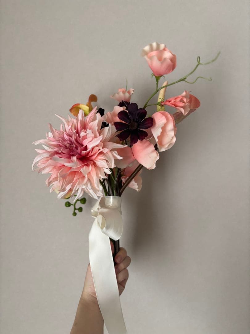 【お値下げ中9500→8000】 ウェディングブーケ ピンク ブートニア付き