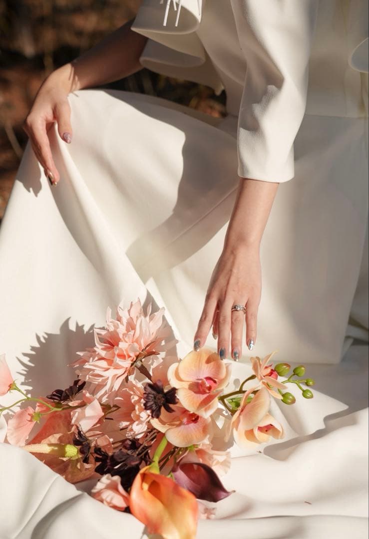 【お値下げ中9500→8000】 ウェディングブーケ ピンク ブートニア付き