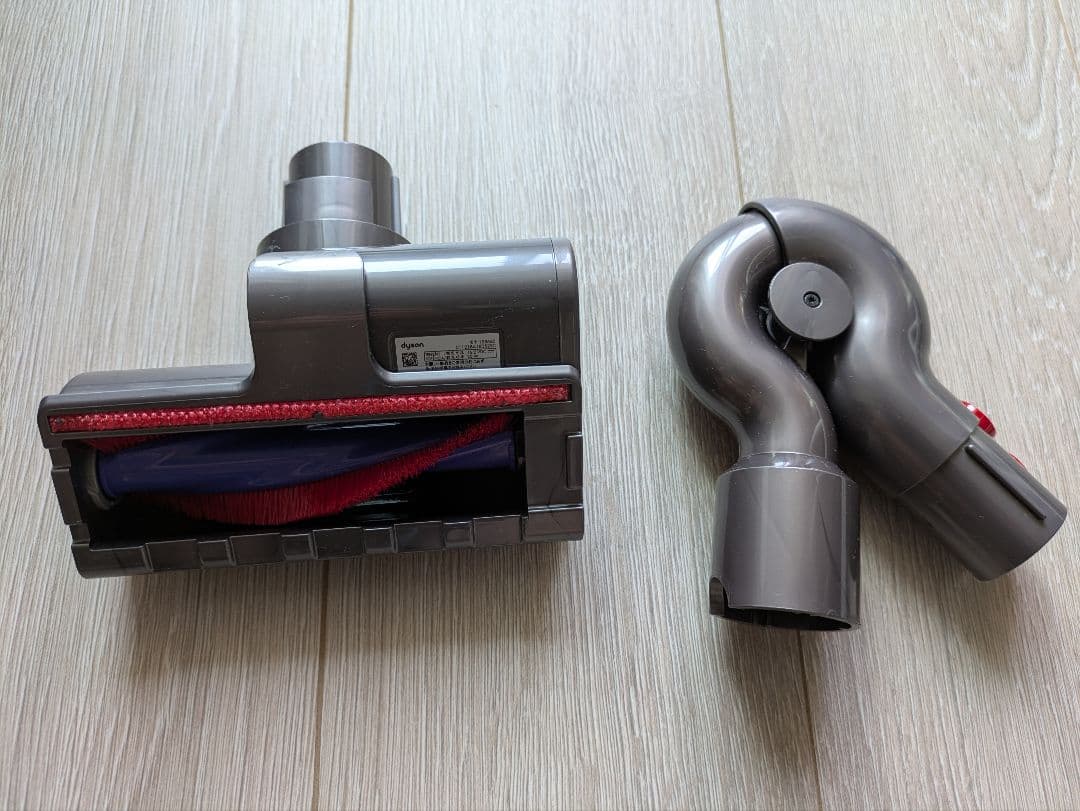 dyson v8 fluffy + 山崎実業スタンド