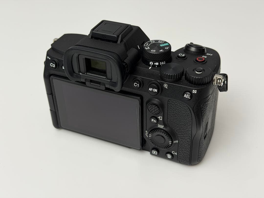 【超美品】SONY α7 IV ILCE-7M4 シャッター637回 ミラーレス