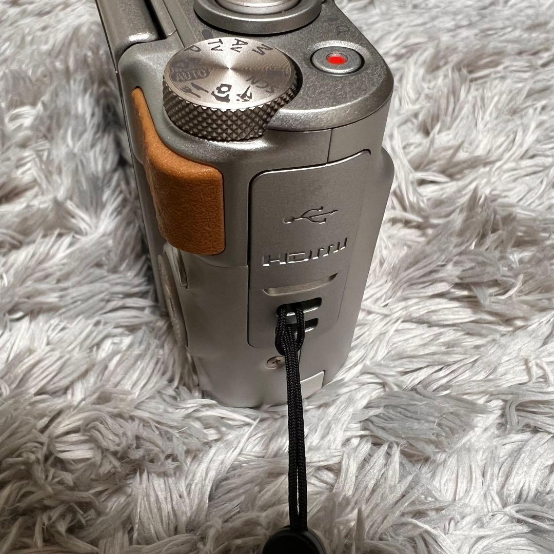 Canon SX740 HS シルバー 40倍光学ズーム