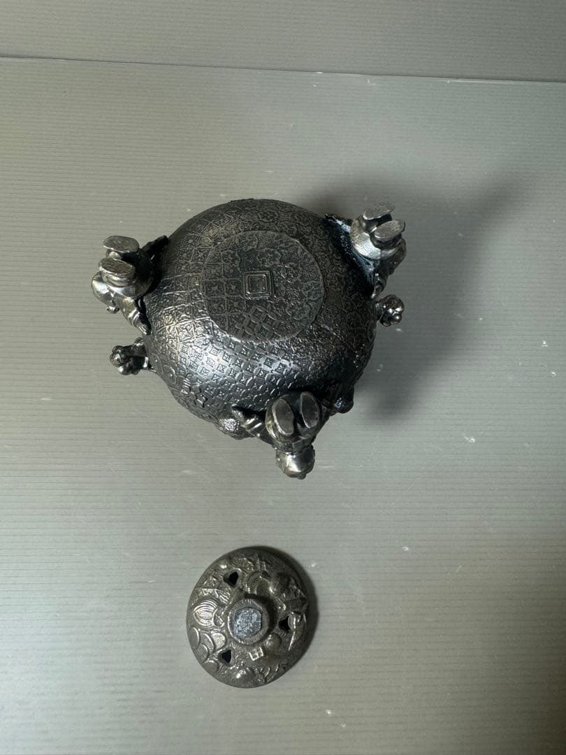 2588 高岡銅器 3足 香炉 寿 香立 風炉