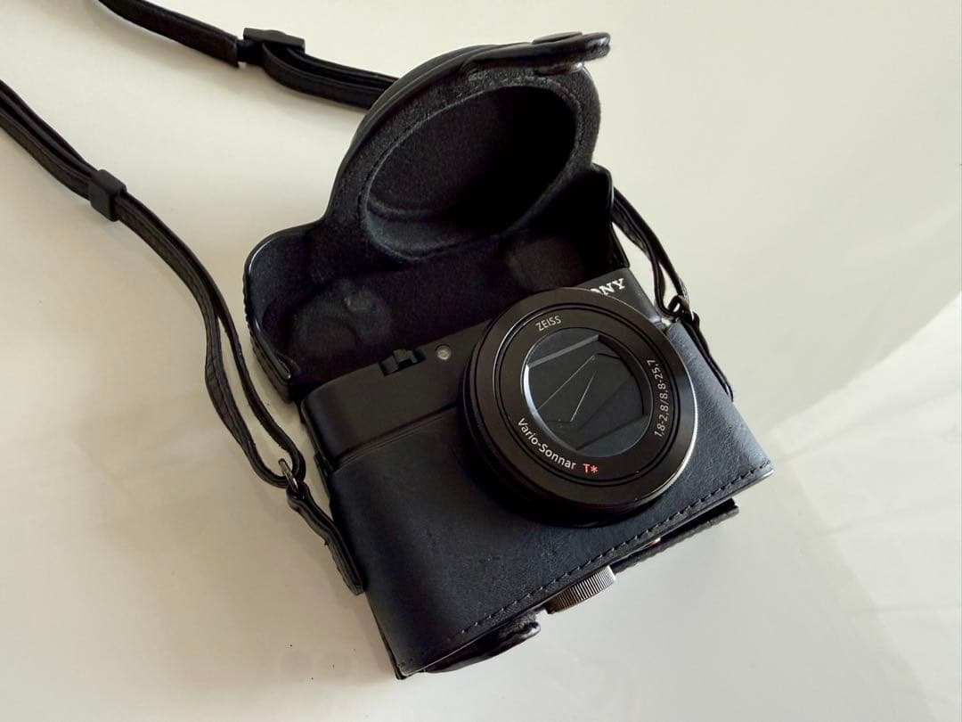 Sony Cyber-shot DSC-RX100M3 純正ケース付き