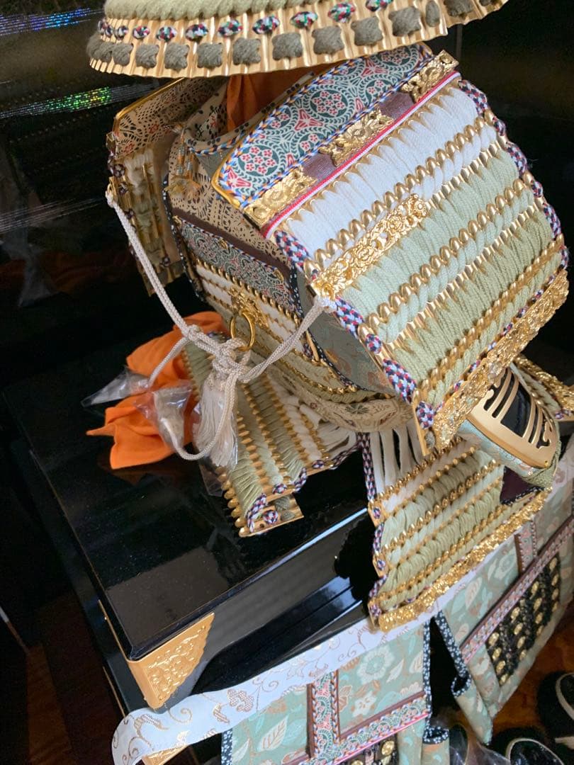 ☆兜鎧飾り　端午の節句