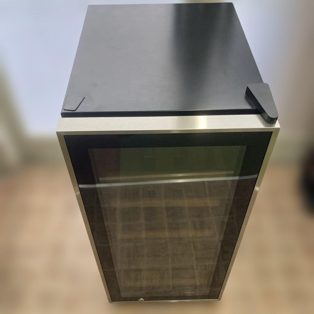 ワインセラー　ファンヴィーノ28 SW-28 funvino 鍵付き　28本