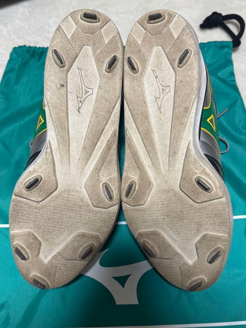 グローバルエリート　オーダースパイク　25.5