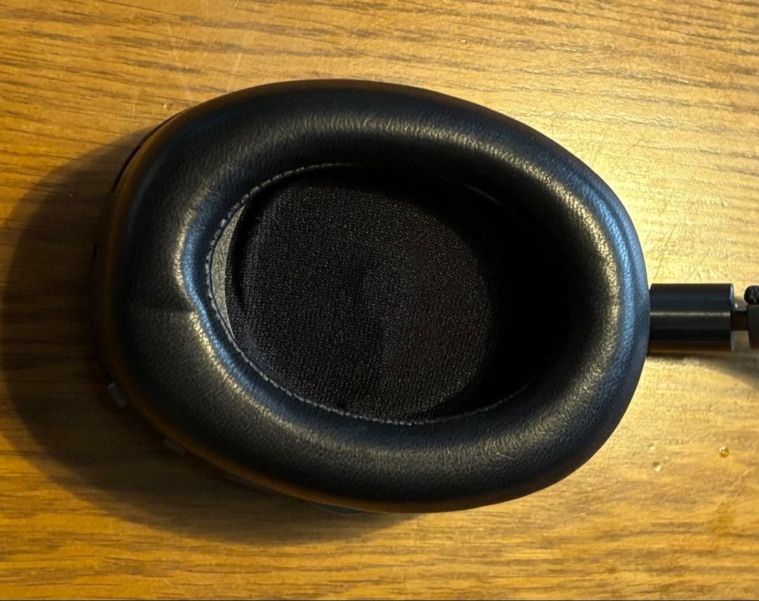 Bowers & Wilkins PX ワイヤレスヘッドホン グレー