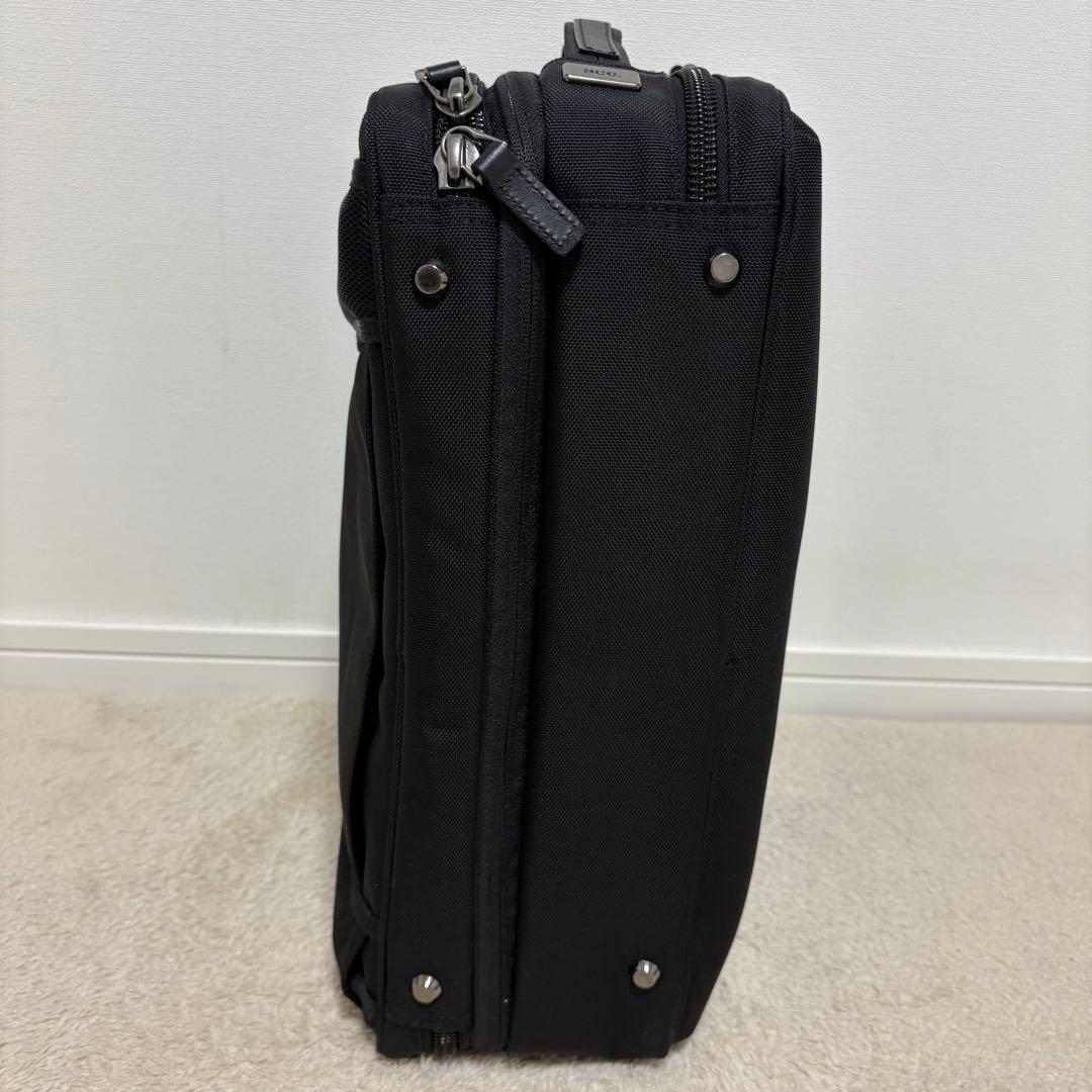 エース EVL-4.0 3WAY エキスパンダブル B4 ビジネスバッグ　黒