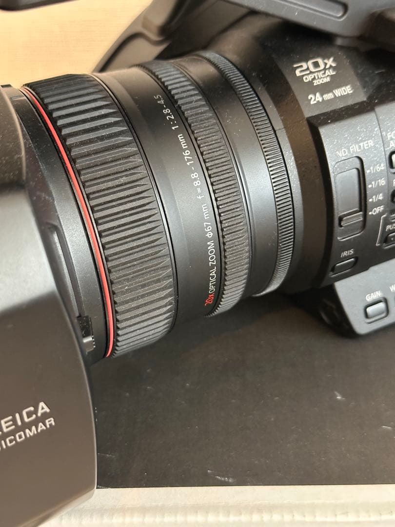 ビデオカメラ Panasonic AG-UX180