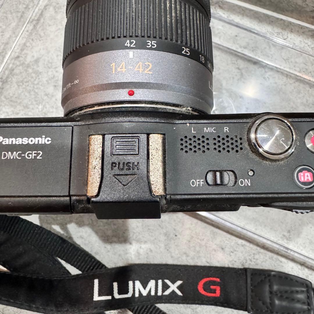 Panasonic Lumix GF2 ミラーレス一眼 14-42mm