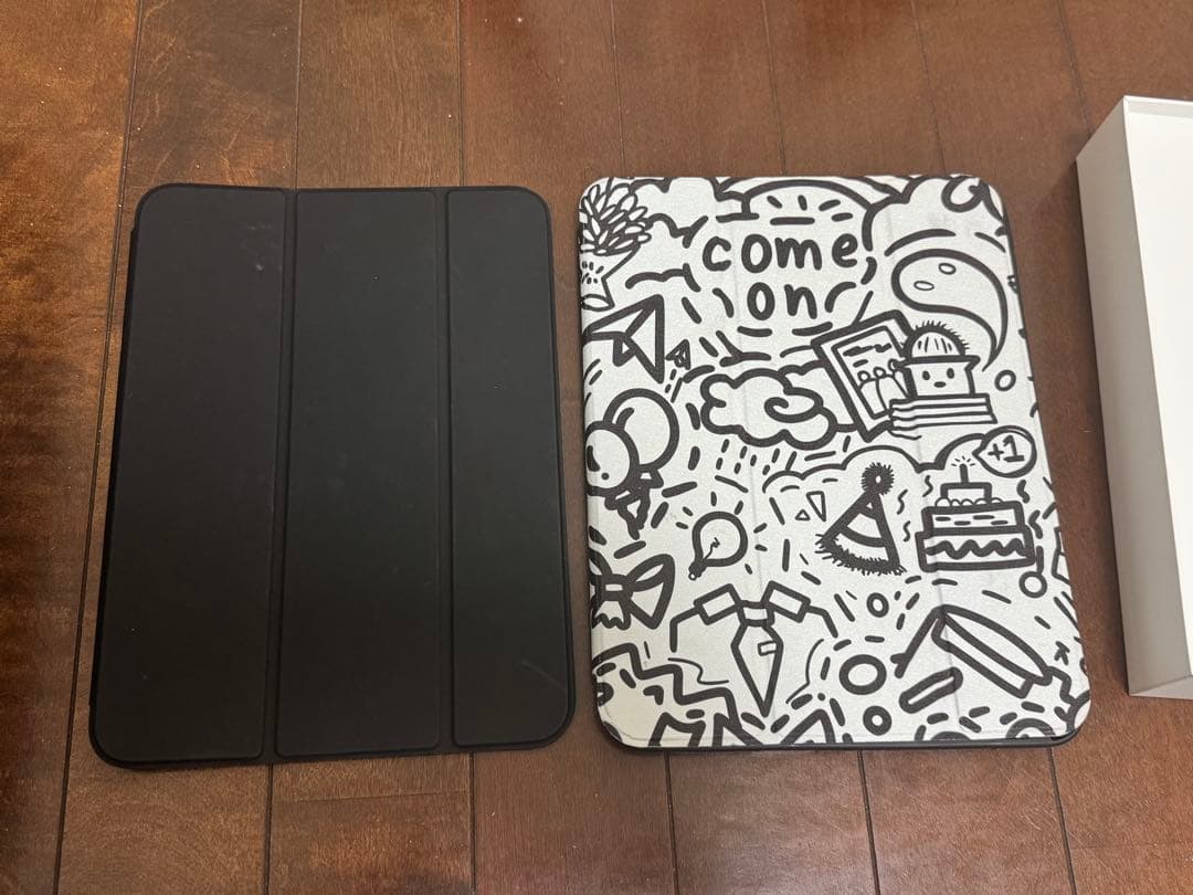 Apple iPad (A16) 本体 充電器・ケーブル付き