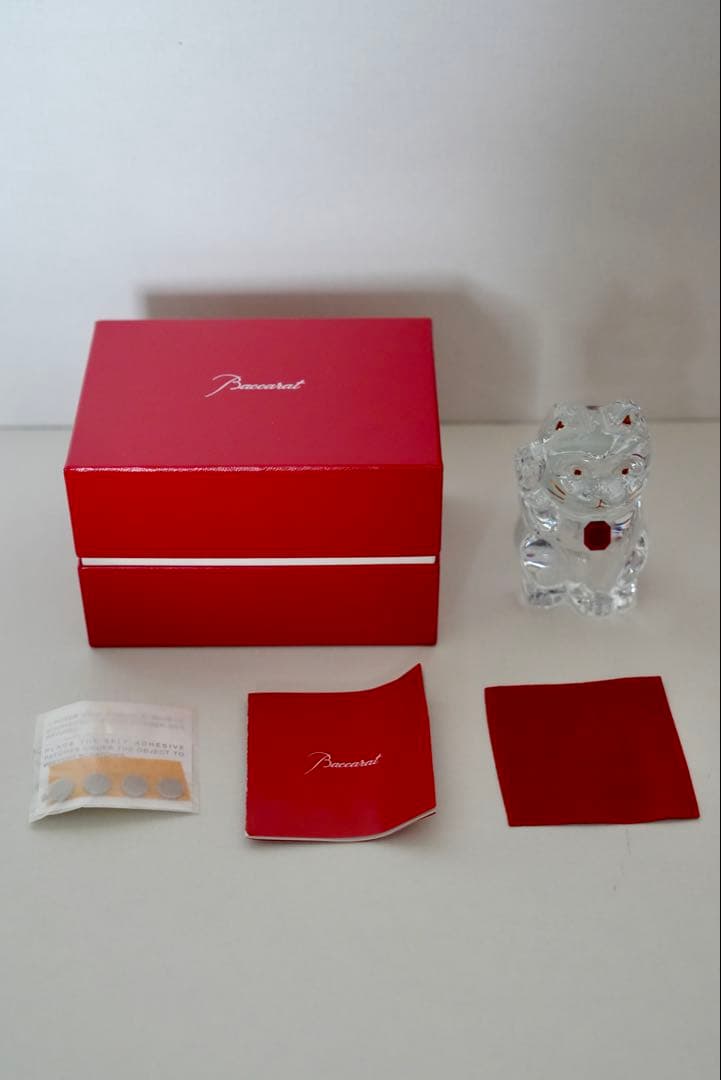 希少！バカラ まねき猫 レッドオクトゴン 箱付き 美品