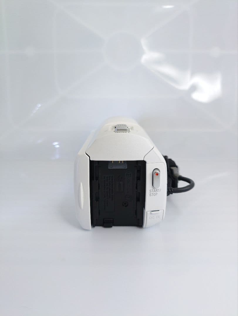 SONY HDR-CX670 ホワイト 動作確認済 バッテリー2本付属