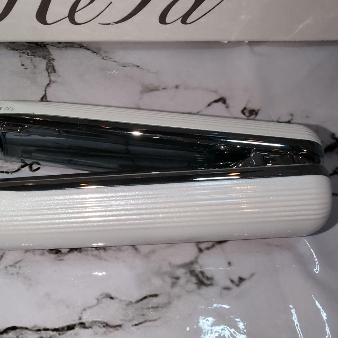 ReFa ストレートヘアアイロン ホワイト　台付き