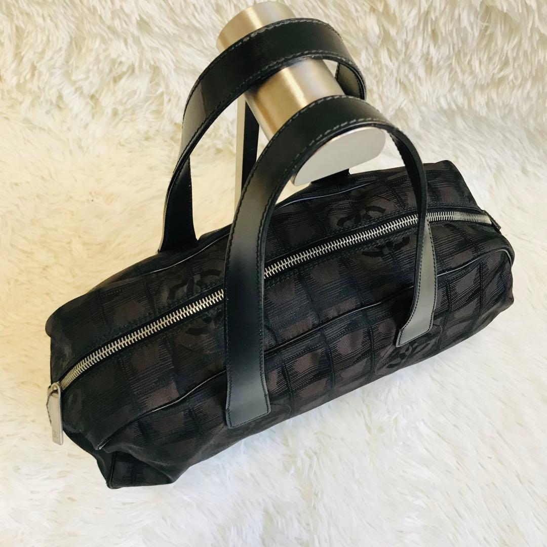 【未使用に近い】シャネル ハンドバッグ ニュートラベル 茶色 横長 ミニボストン