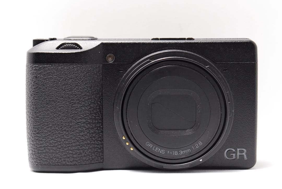 【人気コンデジ】RICOH GR Ⅲ 使用少 付属品多数 高性能 おしゃれ