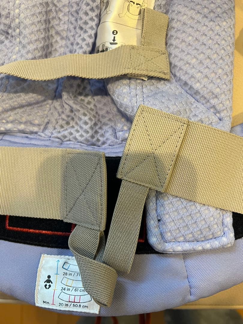 エルゴベビー オムニブリーズ抱っこ紐 UNIQLOケープ