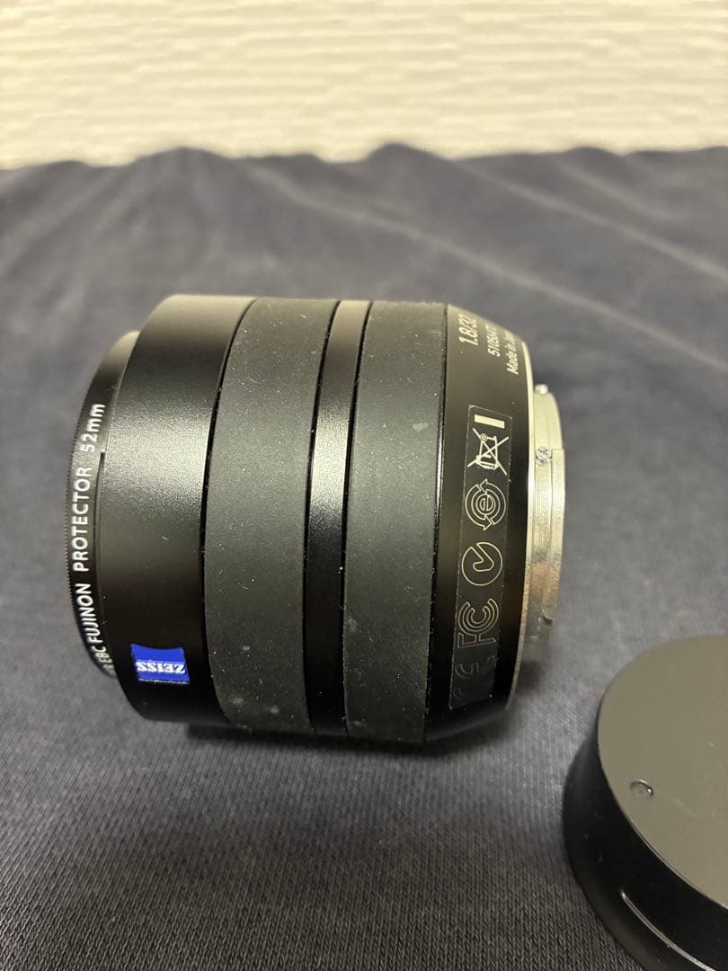 carl zeiss Touit 1.8/32 レンズ