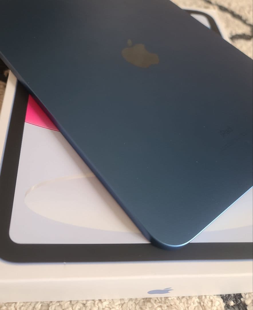 Apple IPad 第10世代 10.9インチiPad 美品