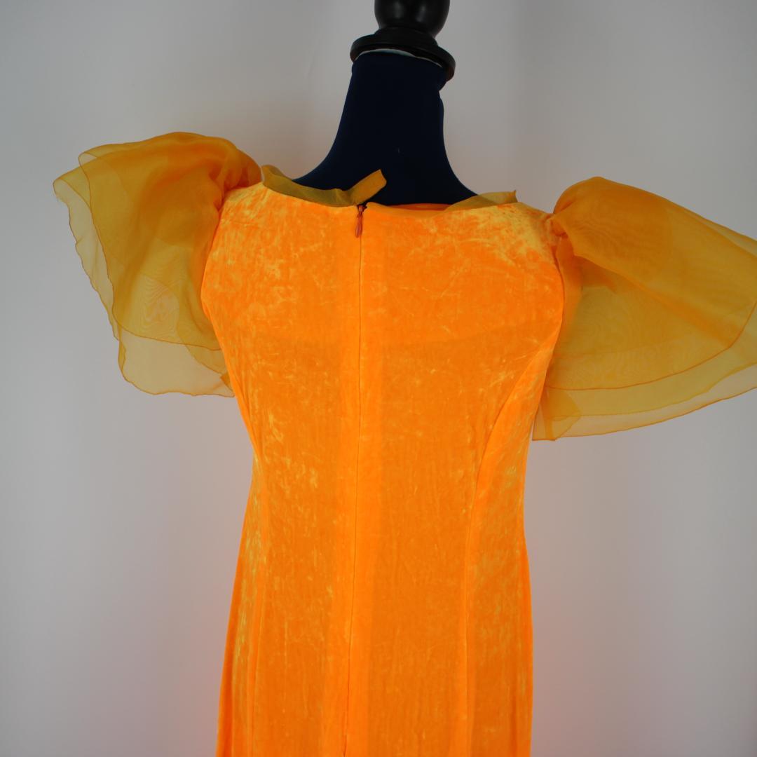 【フラダンス用衣装 ベロアドレス】光沢艶有り オレンジ オーガンジーフリル付き