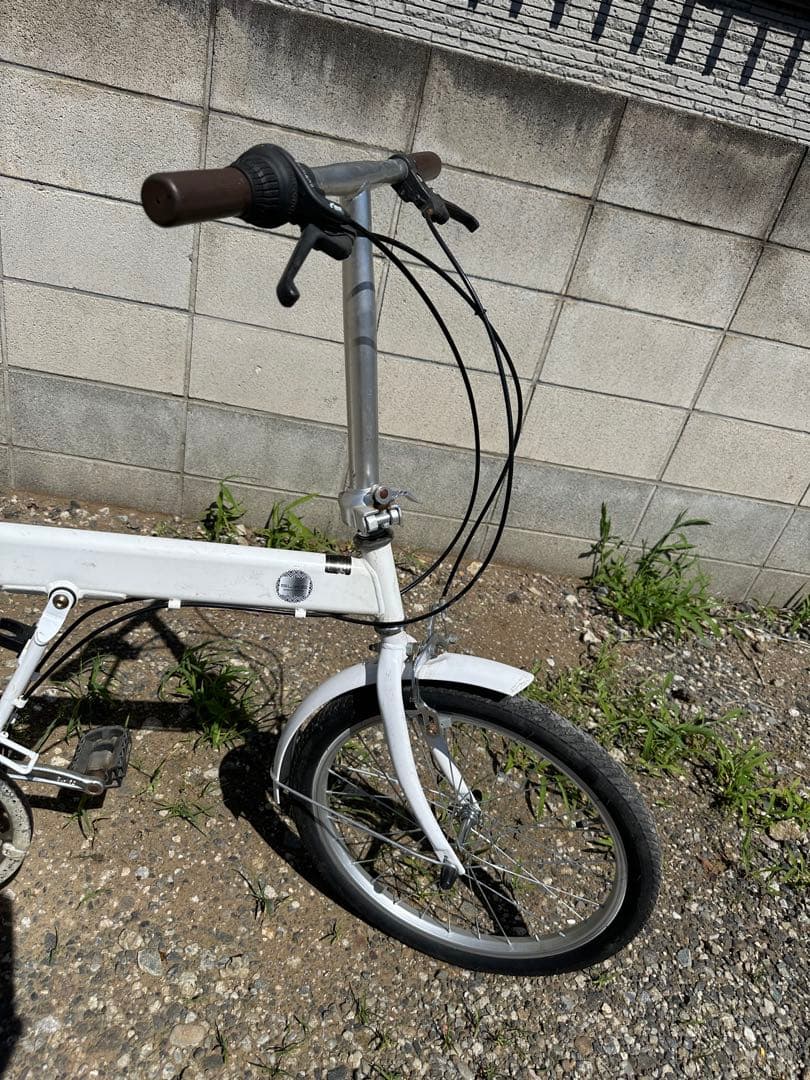 折りたたみ自転車 ホワイト ブラウンサドル