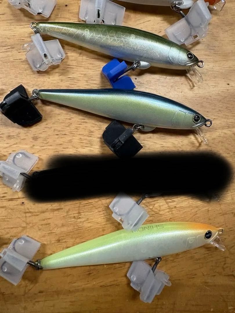 レヴォニック　シンディ