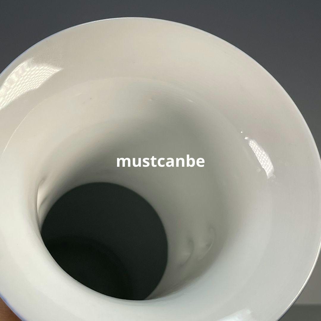 琺瑯彩藍釉鳳穿牡丹両耳瓶 景徳鎮 陶磁器 装飾品 現代工芸品 美術品 置物