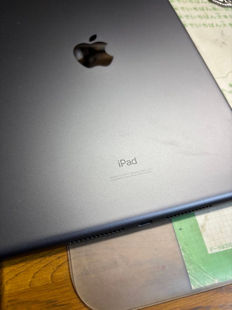 c*i様 iPad 第8世代 スペースグレー 32GB WiFiモデル