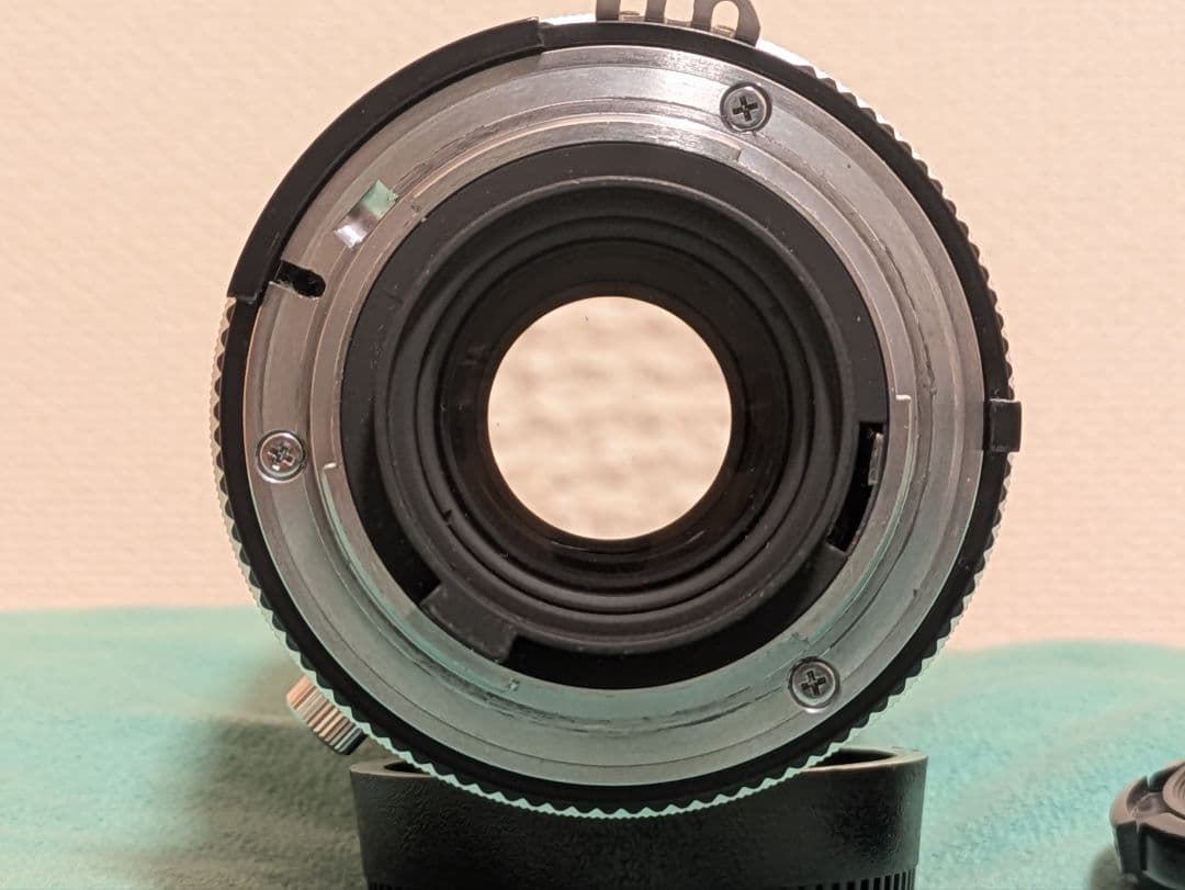 一眼レフ Nikon FE、Ai-s Nikkor F2.8 105mmセット