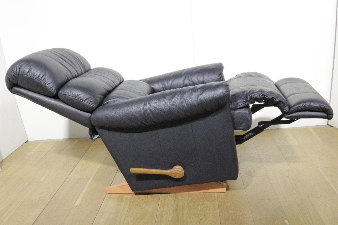 ゆ*み様 LAZBOY★リクライニングソファ★ロッキングチェア★フットレスト内蔵
