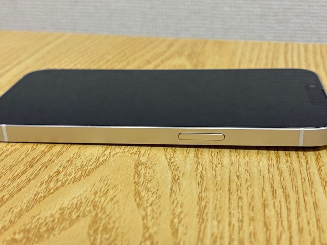 Apple iPhone 13 ホワイト 本体 256GB