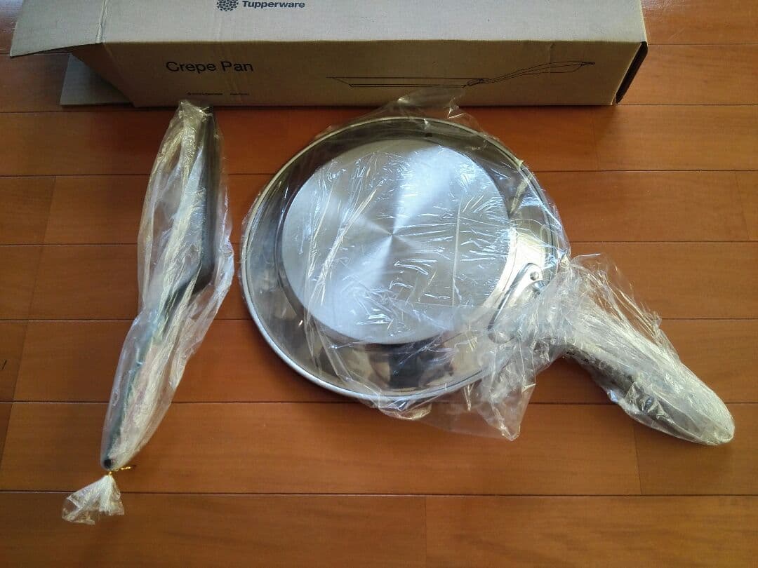 タッパーウェア　クレープパン&パレットナイフ