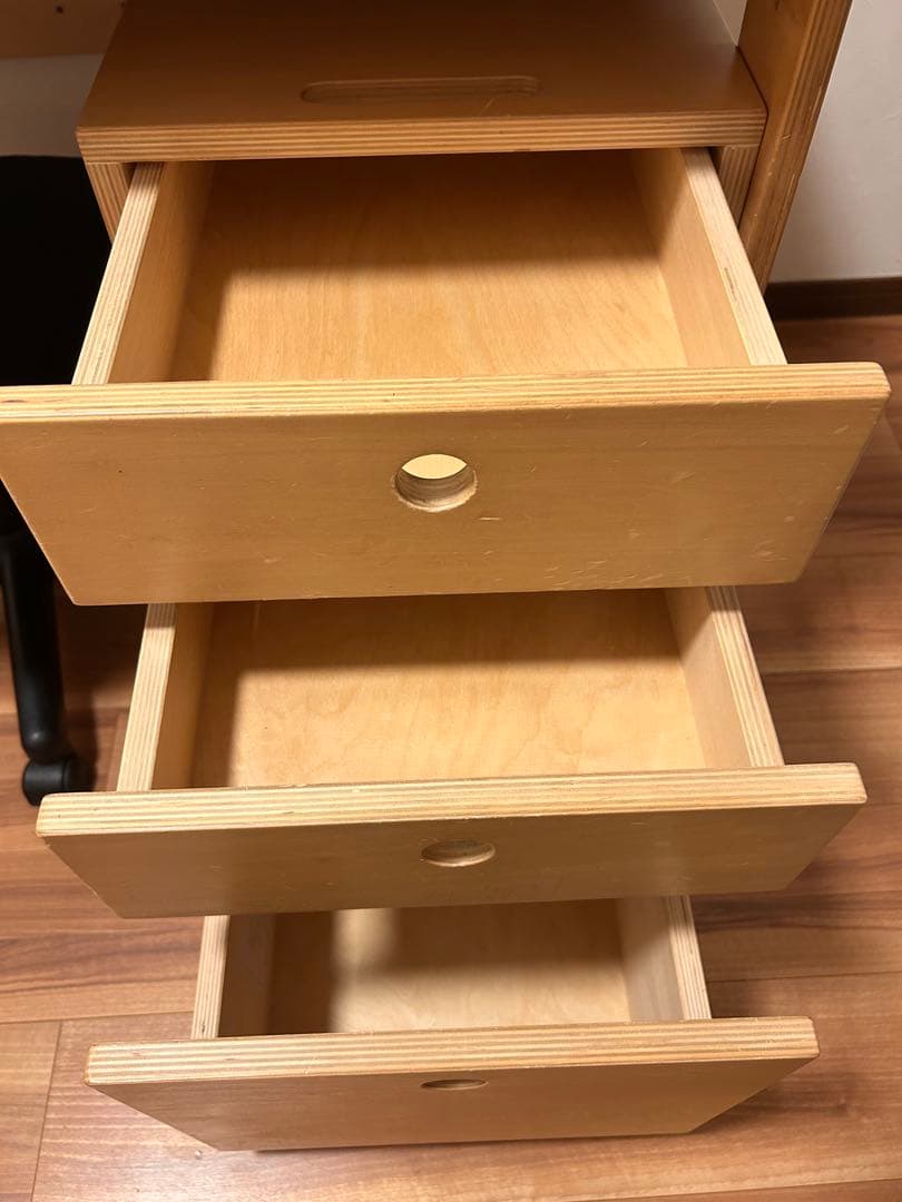 無印良品　勉強机　デスク　木製テーブル