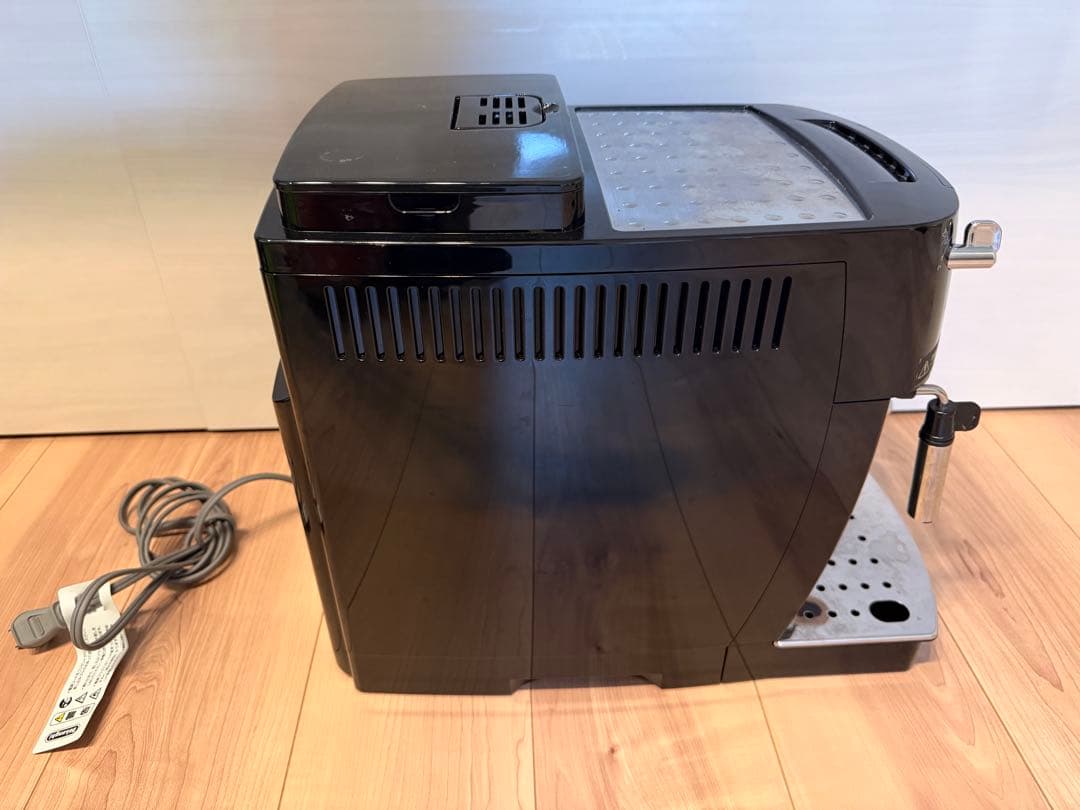 デロンギ　マグニフィカs ECAM22112B