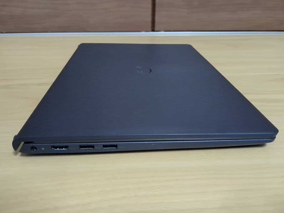 DELL Vostro 3510 Core i3・8GBメモリ・256GBSSD