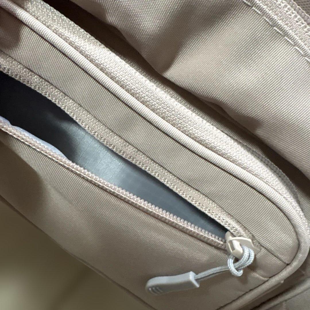 ポムル　ヒップシート　ブラッサムピンク