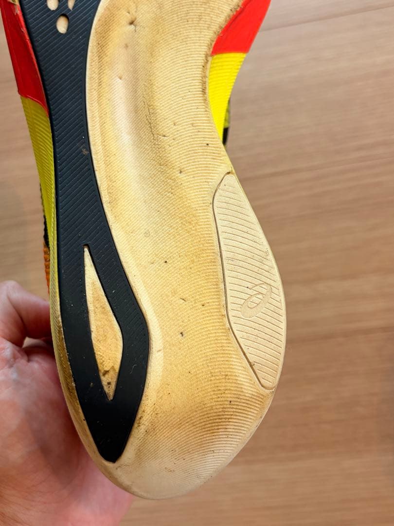 アシックス メタスピードエッジパリ 27.0センチ