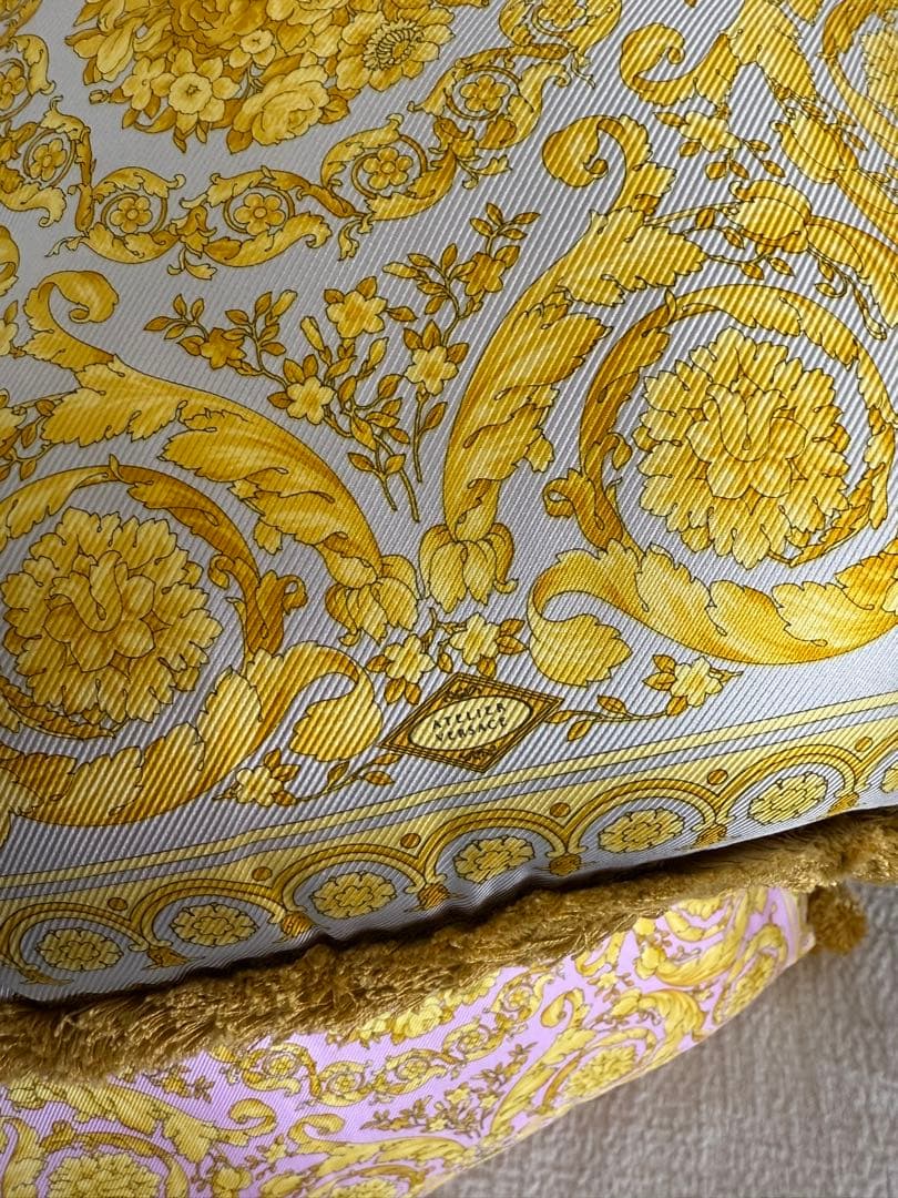 VERSACE ヴェルサーチ  クッション 3点セット ネオバロック