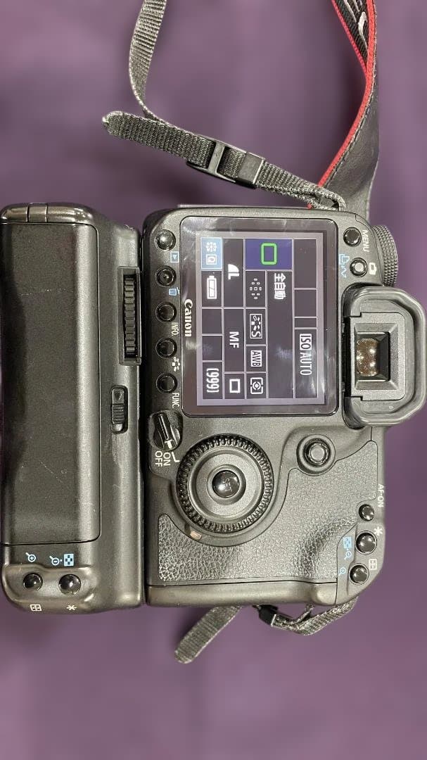 Canon EOS 50D 本体 バッテリーグリップ付（レンズなし）